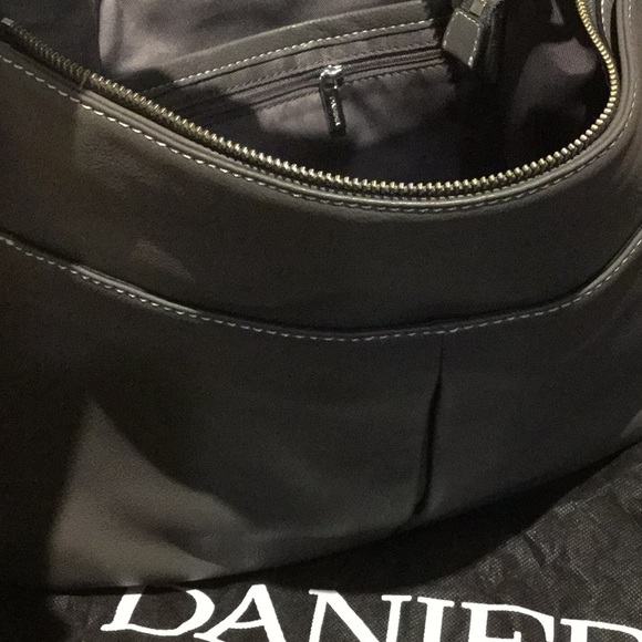 NWT Danier quality durable pebble leather grey tote work college travel bag - Picture 11 of 16